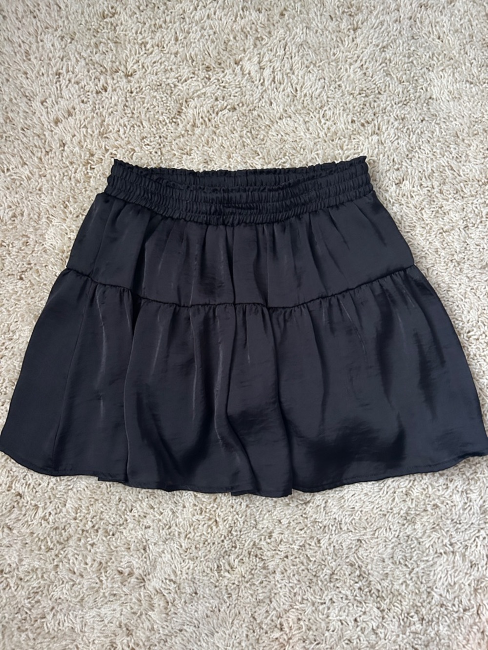Me.n.u Black Satin Mini Skirt Size M 10/12